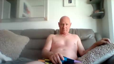 drewboy292455 online show from May 3, 2:45 pm