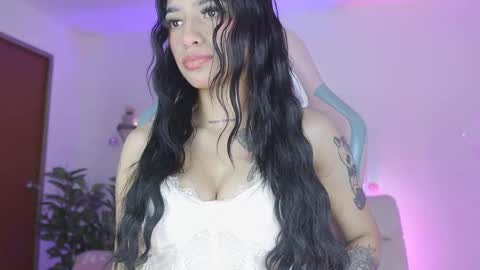 DRIANA online show from November 10, 4:10 pm