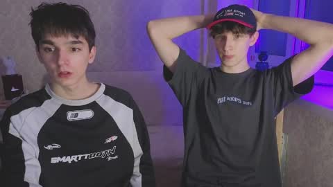 Mark online show from April 5, 11:24 pm