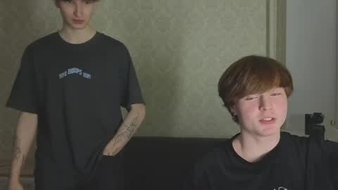 Mark online show from April 4, 10:06 pm