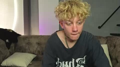 Mark online show from July 22, 3:58 pm