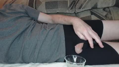 drippyjt online show from April 5, 3:36 am