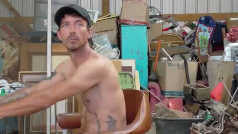 Inexperienced catfish online show from May 11, 4:15 pm