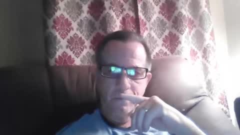 drthick1224 online show from October 31, 10:37 am