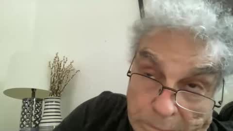 Snapshot of drtony4u222 chatting on January 5, 6:13 pm DrTony4u222100 online show from January 5, 6:13 pm