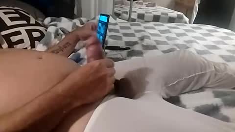 dtrain6969420 online show from March 31, 4:13 am