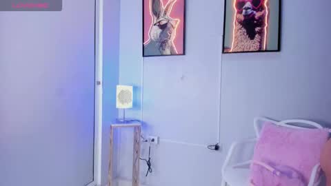 dulce__fiore07 online show from February 25, 12:42 pm