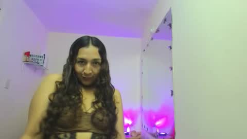 DULCE online show from April 24, 1:02 pm