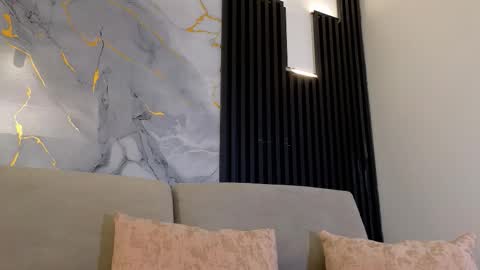 Dulce online show from February 5, 7:01 am