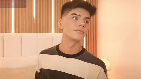 Dulcey online show from March 11, 5:32 am