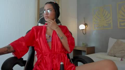 D U N A online show from March 25, 12:23 pm