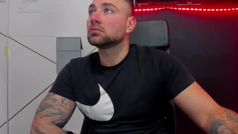 DuncanStone online show from February 9, 11:03 am