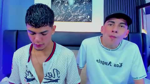 Thomas and Noah online show from November 8, 3:20 am