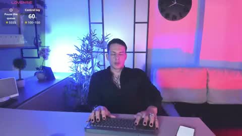 Dustin Sonne online show from December 15, 3:57 am