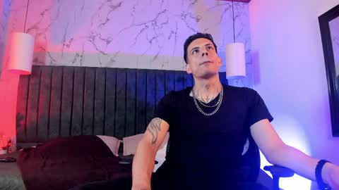 Dustin Sonne online show from May 13, 3:49 am