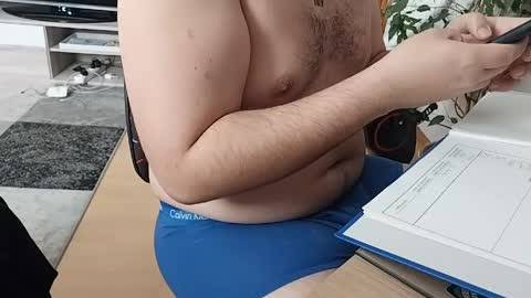 dustinderek online show from April 25, 9:22 am