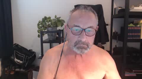 DutchPear online show from January 26, 2:08 pm