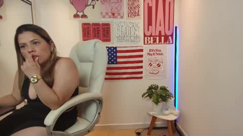 Dulce online show from November 11, 7:05 pm