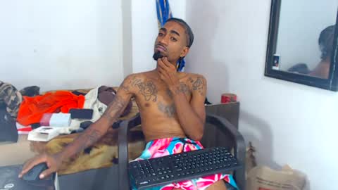 Elburrito online show from July 15, 10:42 am