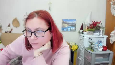 Dyanne online show from February 12, 3:27 pm