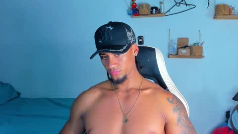 Dylan online show from February 11, 12:25 am