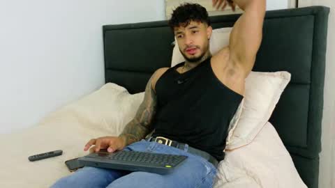 Dylan Rivera online show from March 22, 2:04 am