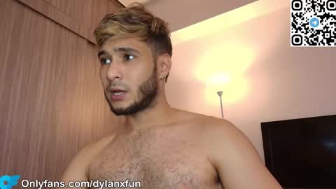 dylanxfun online show from September 12, 8:11 pm