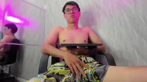 dylanxscot online show from May 29, 12:14 pm
