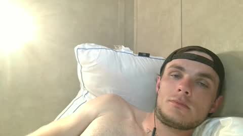 dylp400 online show from February 9, 11:46 pm