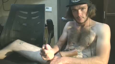 dylp400 online show from November 4, 8:15 am