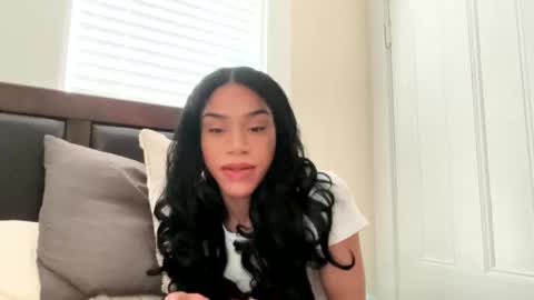 Dynasty online show from September 17, 6:44 pm