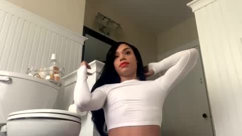 Dynasty online show from February 8, 4:57 pm