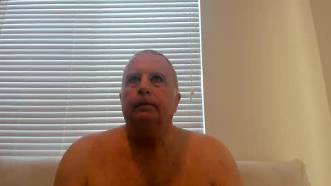 Snapshot of e_rectiom chatting on September 22, 3:38 pm Mr Wonderful online show from September 22, 3:38 pm