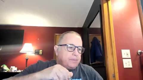 Snapshot of e_rectiom chatting on December 1, 8:33 pm Mr Wonderful online show from December 1, 8:33 pm