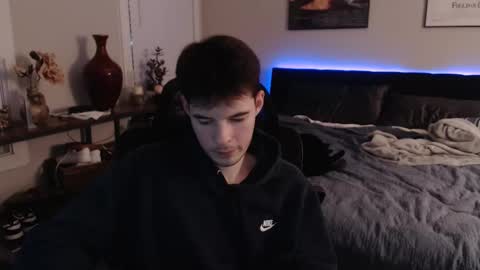 Alex online show from November 13, 1:41 am