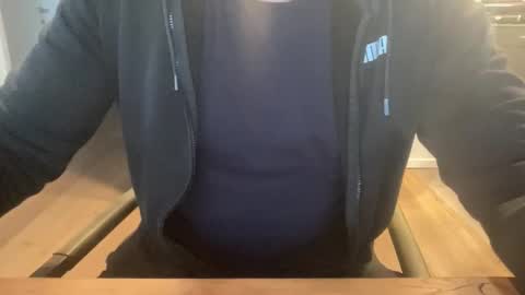 ebnk15 online show from January 6, 7:34 am