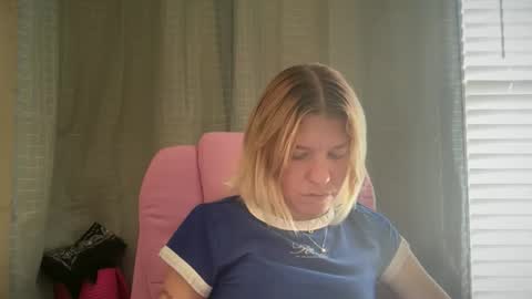 americnbarbie online show from May 26, 2:56 pm