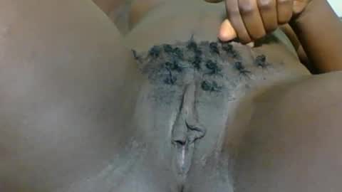 Snapshot of ebony_choco2 chatting on October 17, 9:08 pm ebony choco2 online show from October 17, 9:08 pm