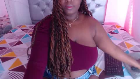 LINA  online show from November 5, 3:19 am