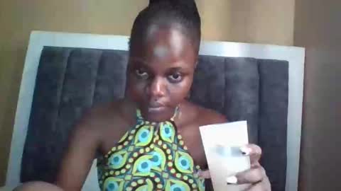 tasha online show from October 29, 7:32 am