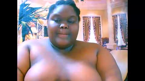 ebonyhotbuns4u2luv online show from September 13, 6:21 pm