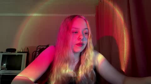 April online show from January 17, 9:45 pm