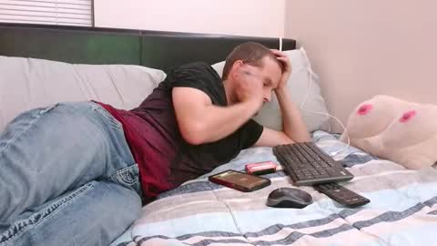 eclipticice94 online show from November 22, 5:06 am