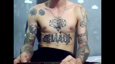 Snapshot of ed_big_cock chatting on March 7, 9:06 pm Edd Gallego online show from March 7, 9:06 pm