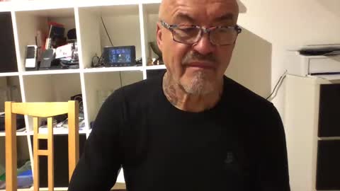 Snapshot of eddelmar chatting on January 12, 6:15 pm eddelmar online show from January 12, 6:15 pm