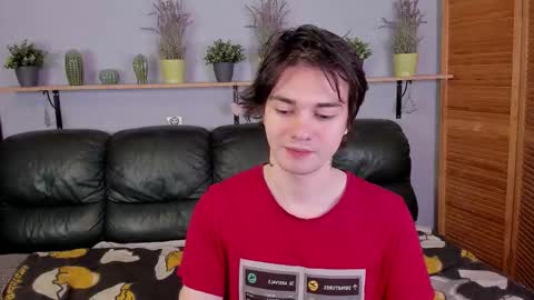 Snapshot of edgar_luck chatting on October 15, 11:38 pm Edgar online show from October 15, 11:38 pm