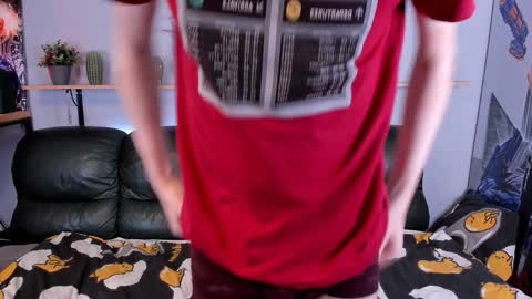 Snapshot of edgar_luck chatting on January 24, 9:04 pm Edgar online show from January 24, 9:04 pm