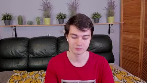 Snapshot of edgar_luck chatting on September 9, 11:49 pm Edgar online show from September 9, 11:49 pm