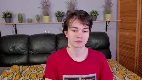 Snapshot of edgar_luck chatting on October 12, 10:00 pm Edgar online show from October 12, 10:00 pm