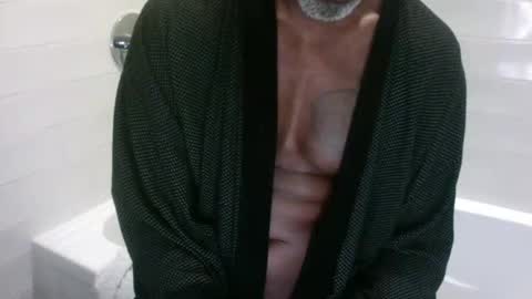 Dad online show from May 27, 10:12 am